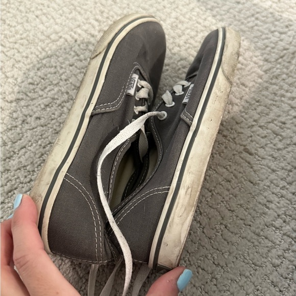 Vans Kid’s Grey Sneakers Size 2 - Picture 6 of 7